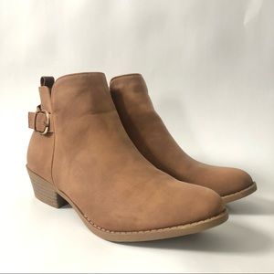 Top moda booties women’s size 7.5 brown boots
